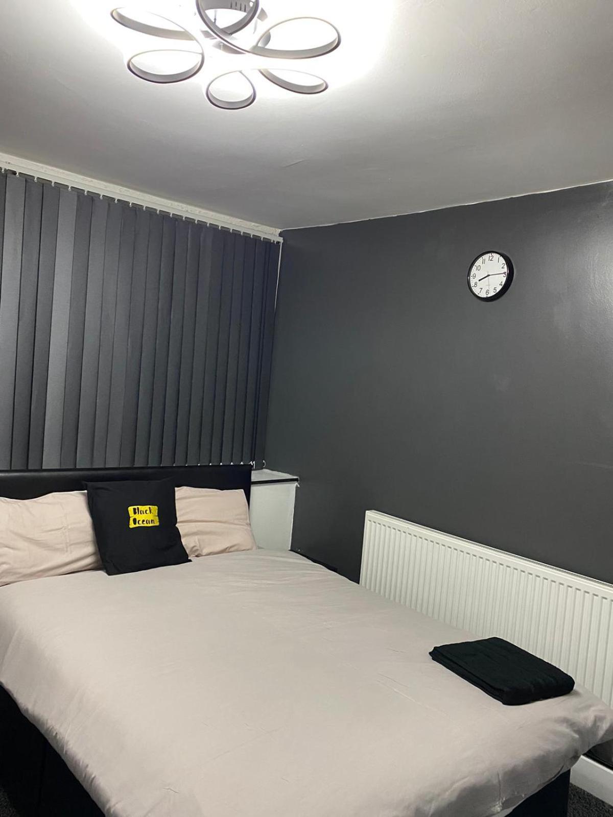 Black Ocean Aparthotel *